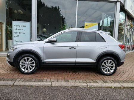 2022 Volkswagen T-Roc 1.0 TSI 110HP Style Plus. Sunroof. €27,950