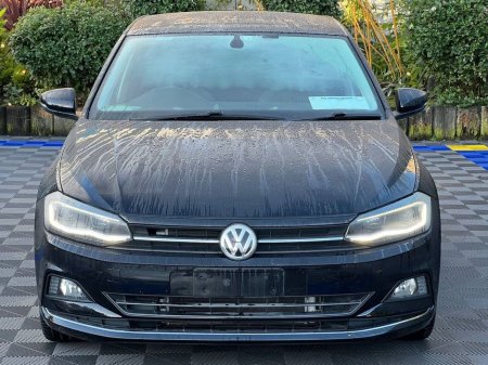 2018 Volkswagen Polo COMFORTLINE 1.0 TSI // LOW MILEAGE // APPLE CARPLAY/ANDROID AUTO // REVERSE CAMERA €15,700 thumbnail