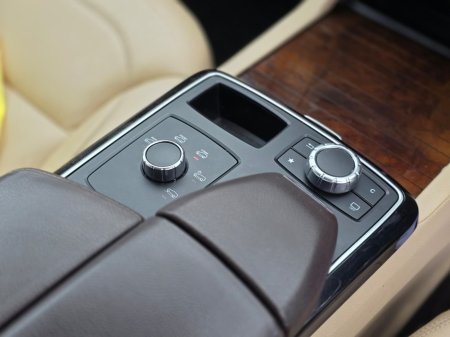 2016 Mercedes-Benz G Class - thumbnail 12