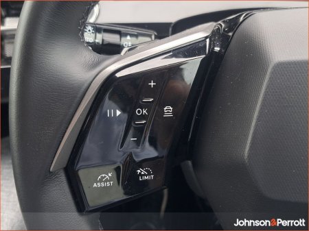 2025 Peugeot 3008 Demo - BEV 73kWH 210BHP Allure €40,900 thumbnail