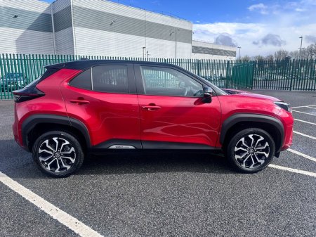 2024 Toyota Yaris Cross - thumbnail 9