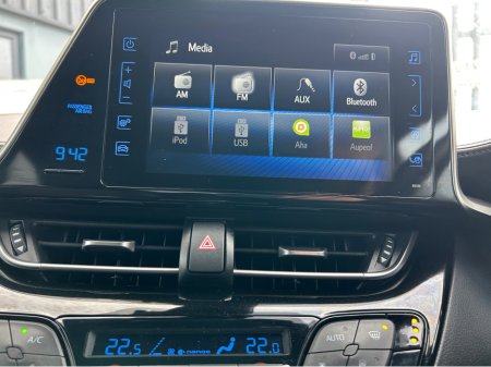 2018 Toyota C-HR - thumbnail 20