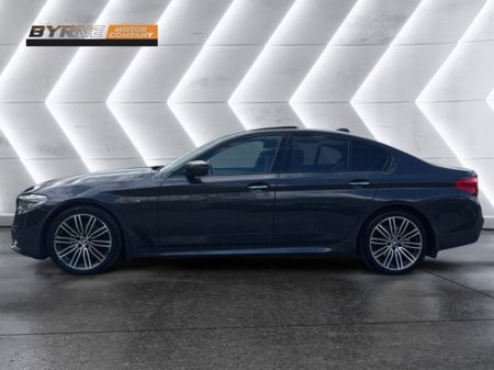 2018 BMW 5 Series - photo 4