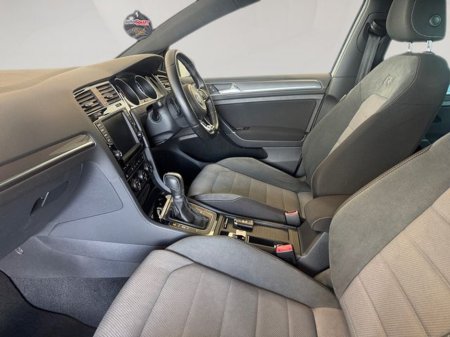 2016 Volkswagen Golf - thumbnail 17