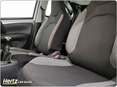 2023 Toyota Aygo X - thumbnail 5