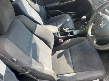 2013 Honda Civic 1.4 i-VTEC SE €5,990 thumbnail