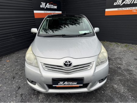 2011 Toyota Corolla Verso 2.0 D-4D LUNA 7 SEATER €5,495