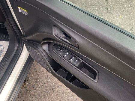 2026 Fiat 600 HYBRID 1.2 €28,995 thumbnail