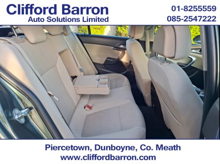 2010 Opel Insignia - thumbnail 16