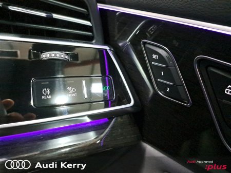 2024 Audi Q8 55TFSI E 394BHP QUATTRO S-LINE AUTOMATIC €84,900 thumbnail