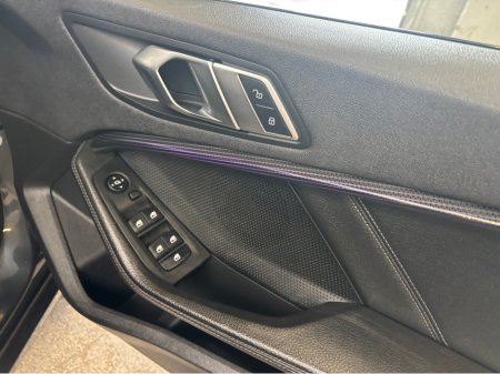 2021 BMW 1 Series 118I 1SSA 4DR AUTO I SPORT €21,999 thumbnail