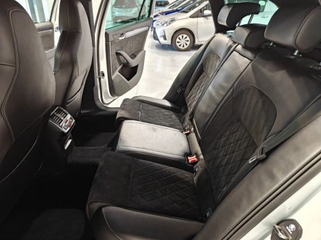 2018 Skoda Superb - thumbnail 23