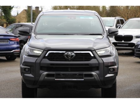 2023 Toyota Hilux - thumbnail 2