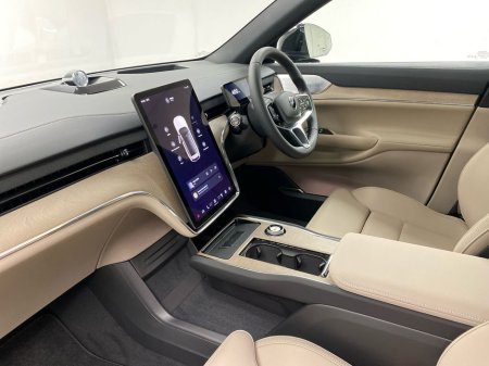 2026 Volvo EX90 - thumbnail 6