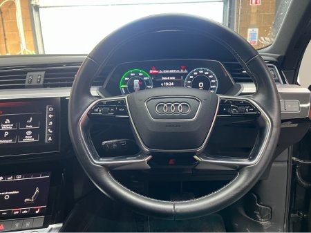 2021 Audi e-tron - thumbnail 12