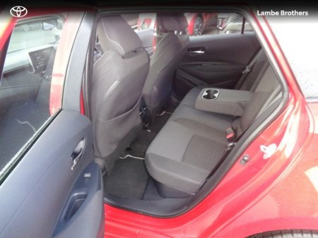 2020 Toyota Corolla COROLLA HYBRID LUNA T/S €22,500 thumbnail