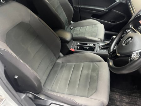 2018 Volkswagen Golf - thumbnail 10