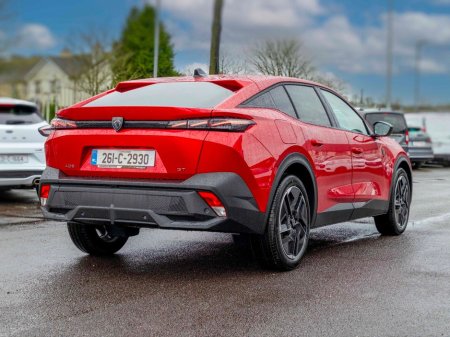 2026 Peugeot 408 2026 PEUGEOT 408 MHEV 145BHP e-DCS6 GT Auto thumbnail