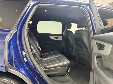 2022 Audi Q7 S LINE 55 TFSI E QUATTRO €64,990 thumbnail