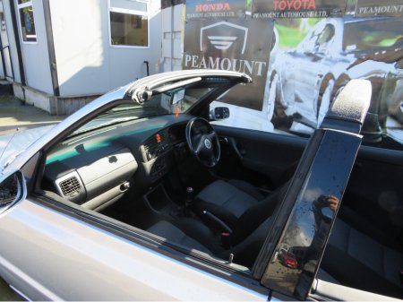 2000 Volkswagen Golf - thumbnail 13