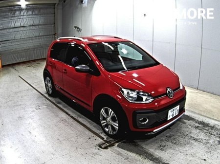 2017 Volkswagen up! CROSS EDITION - FACTORY ALLOYS - REVERSE CAMERA - COLOUR CODED INTERIOR €10,950 thumbnail