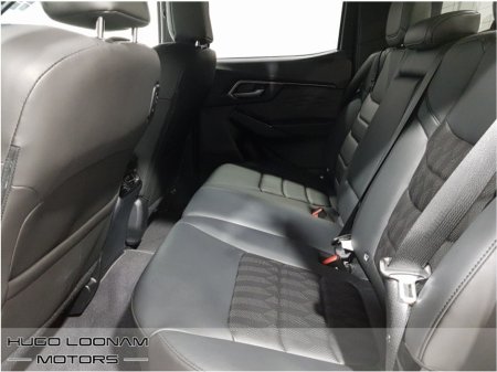 2025 Isuzu D-MAX - thumbnail 12