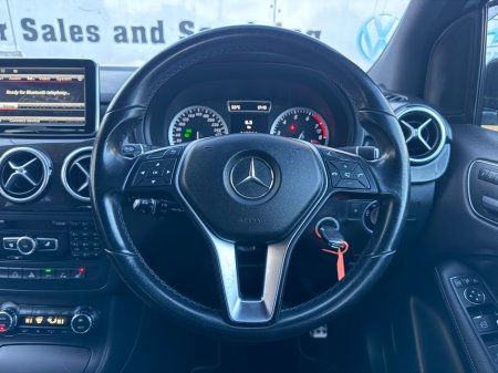 2012 Mercedes-Benz B Class B SERIES SPORT 5DR AUTO €8,750 thumbnail