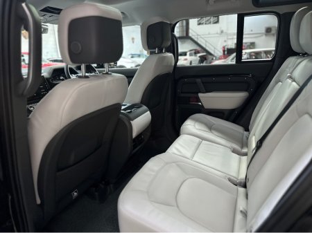2026 Land Rover Defender - thumbnail 23