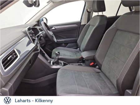 2025 Volkswagen T-Roc STYLE 75 PLUS 2.0TDI 116HP €40,950 thumbnail