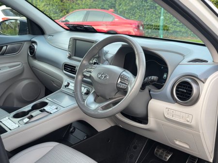 2019 Hyundai Kona - thumbnail 18