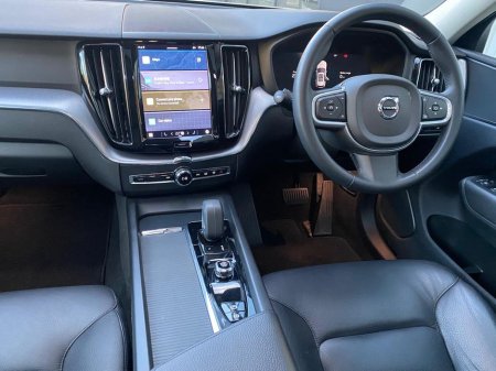 2022 Volvo XC60 T6 Inscription AWD Auto €43,900 thumbnail