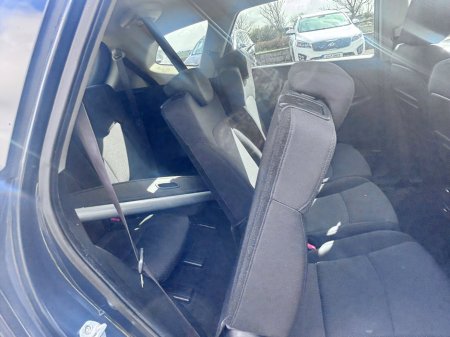 2015 Kia Carens - thumbnail 12