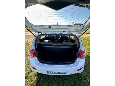 2014 Hyundai i10 - thumbnail 3