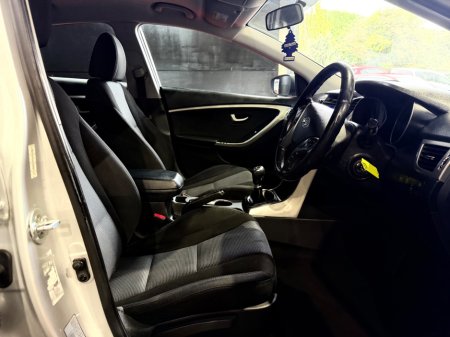 2014 Hyundai i30 - thumbnail 6