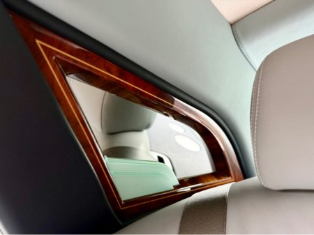 2004 Rolls-Royce Phantom AUTO thumbnail