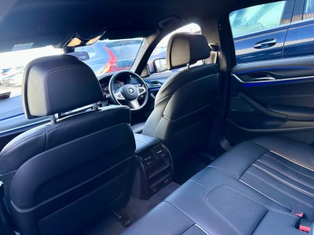 2023 BMW 5 Series - thumbnail 15