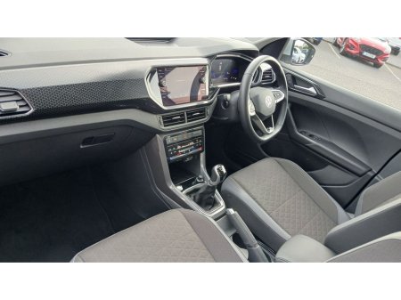 2024 Volkswagen T-Cross - thumbnail 3