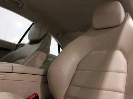 2014 Mercedes-Benz E Class - thumbnail 25