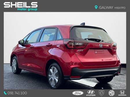 2026 Honda Jazz Elegance/Advance/Advance sport/ Cross-star €33,995 thumbnail
