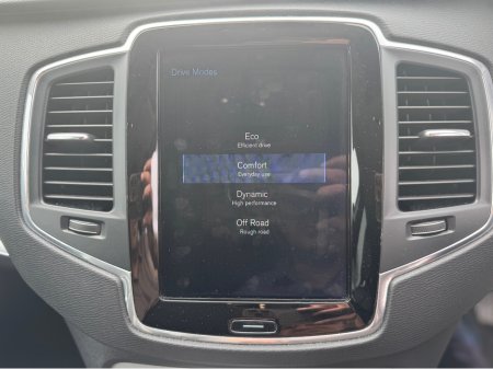 2019 Volvo XC90 - thumbnail 16