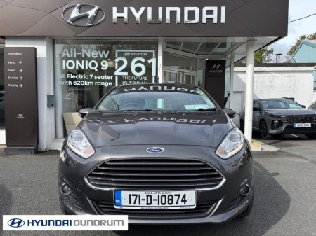 2017 Ford Fiesta - photo 2