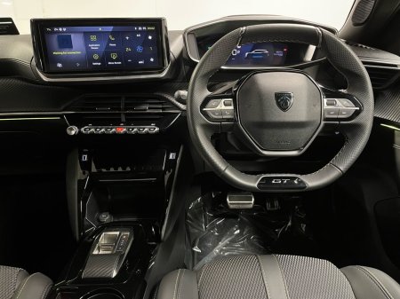 2025 Peugeot 2008 - thumbnail 14