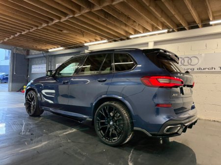 2020 BMW X5 xDrive30d M Sport €63,995 thumbnail