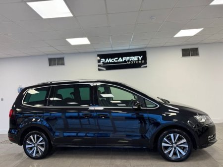2020 Volkswagen Sharan 2.0TDI DSG 150HP Highline €32,950 thumbnail