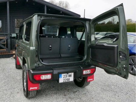 2023 Suzuki Jimny - thumbnail 17