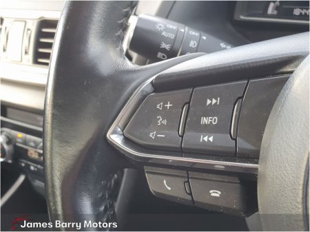 2017 Mazda Mazda3 1.5D 4DR (105ps) EXECUTIVE SE €10,950 thumbnail