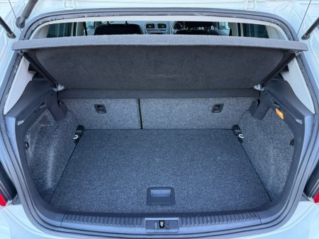 2016 Volkswagen Polo  €12,390 thumbnail