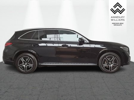 2024 Mercedes-Benz GLC Class - thumbnail 10