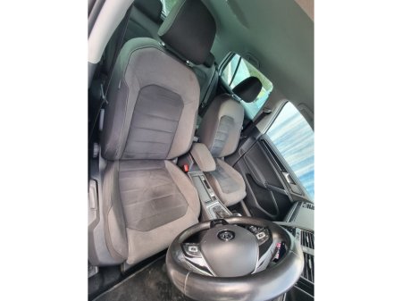 2018 Volkswagen Golf 2018 VOLKSWAGEN GOLF HI-LINE AUTO NCT'd €15,990 €15,990 thumbnail