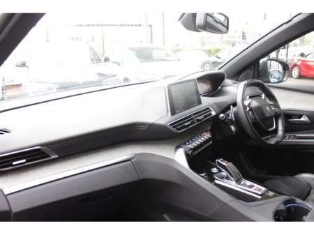 2018 Peugeot 5008 - thumbnail 25